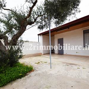 2 locali In Affitto a Mazara del Vallo